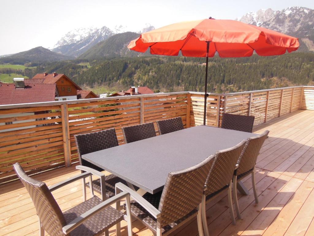 Penthouse Alpine Living Direkt An Der Skipiste By Schladmingurlaub 하우스 임 엔슈탈 객실 사진